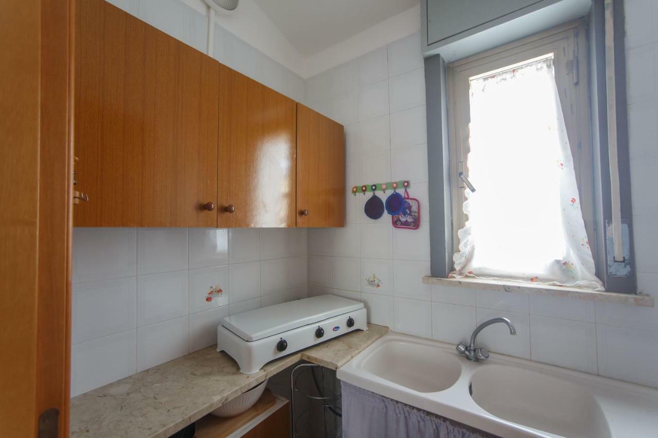 Апарт отель Casa Vacanze L'Orizzonte Вальдериче Экстерьер фото