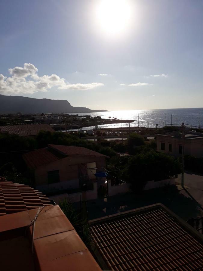 Апарт отель Casa Vacanze L'Orizzonte Вальдериче Экстерьер фото